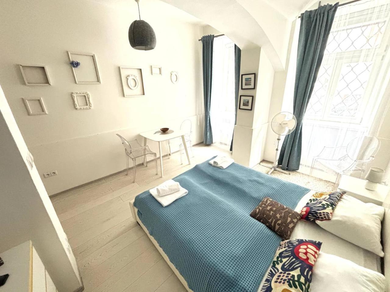 Prague Friendly Apartments In Prag Dış mekan fotoğraf