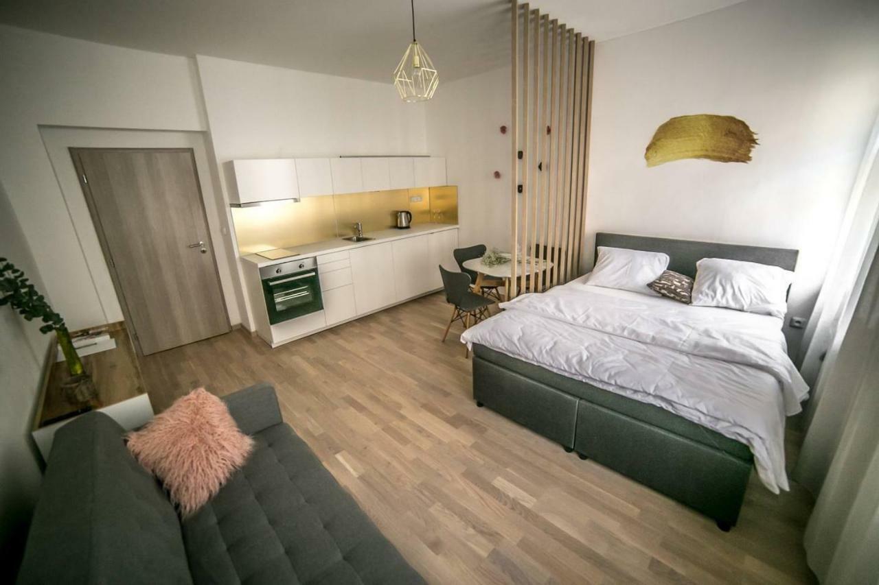 Prague Friendly Apartments In Prag Dış mekan fotoğraf